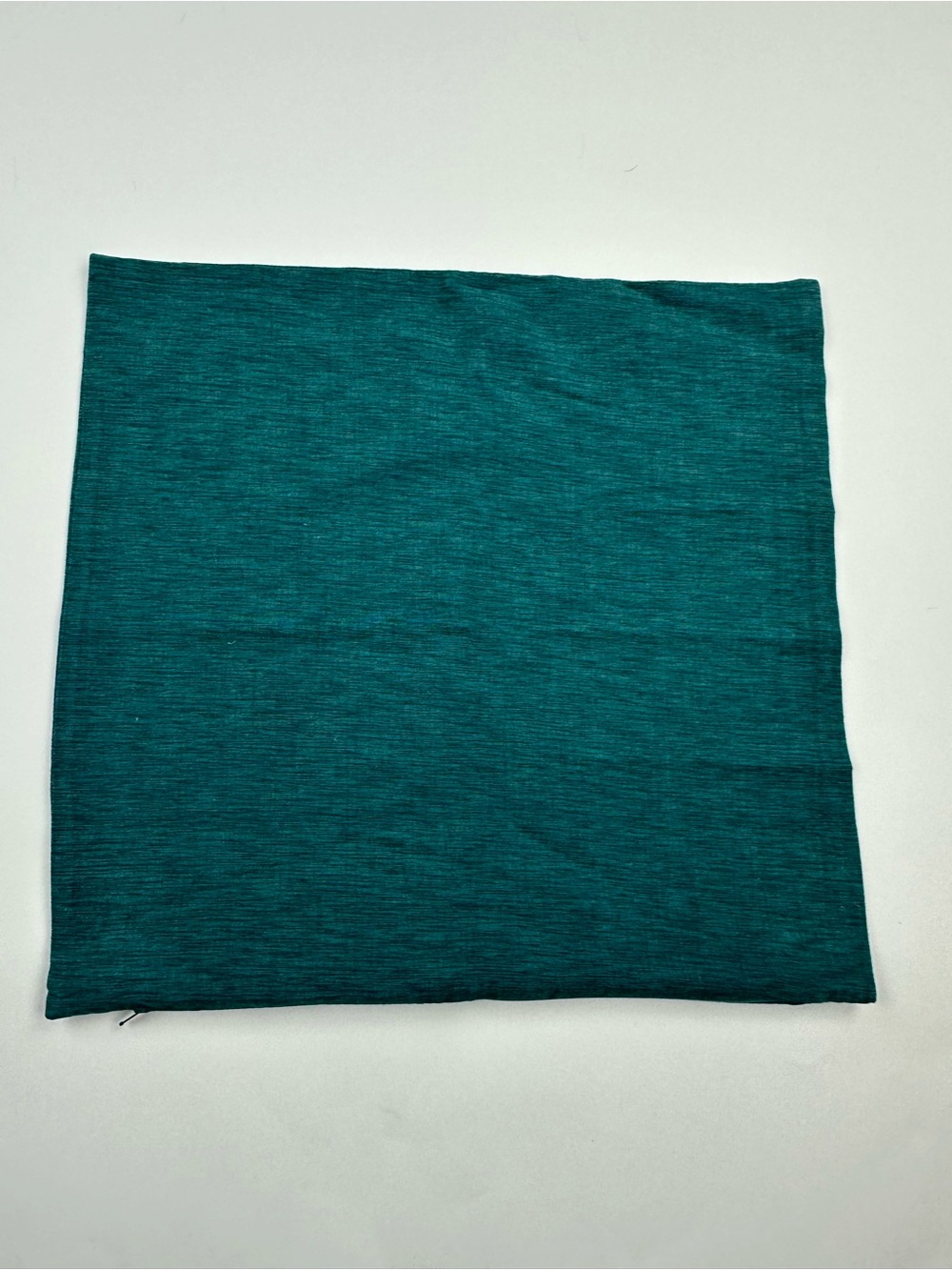 Crate & Barrel Linden Pillow Case in Peacock Size 18 x 18 inches. - Picture 2 of 8